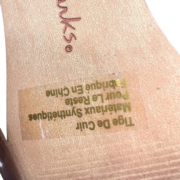 Clarks Sage Copper Burgundy Patent Leather Low Heel Shoes NWT - Picture 9 of 13